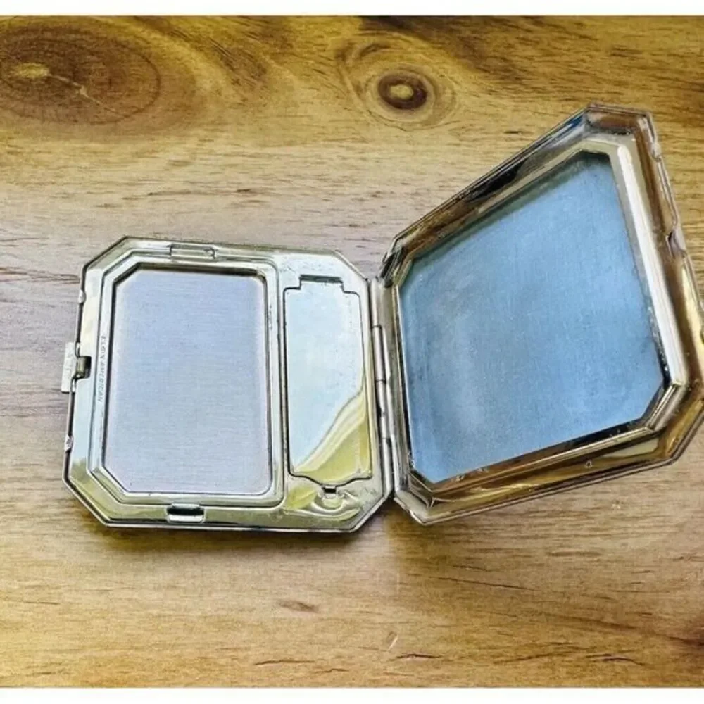 Vintage Elgin‎ American Embroidery Brass Compact Pink Floral 2.5